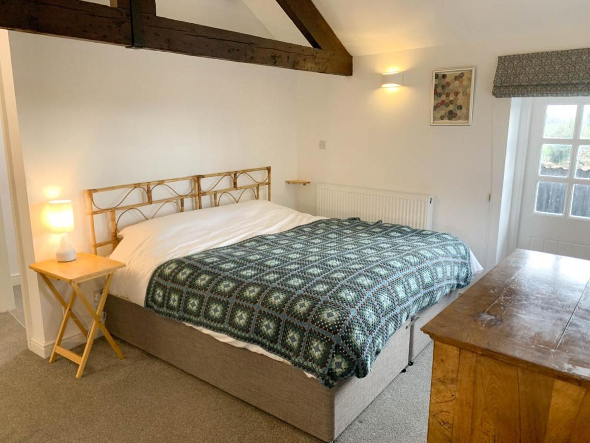 2 Stable Cottage, Llanbethery Llancarfan Kültér fotó